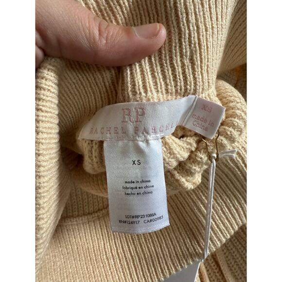 NWT Rachel Parcell Pull On Sweater Shorts Size XS - Picture 3 of 5